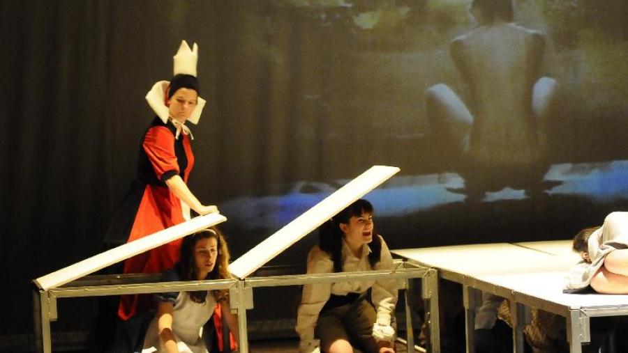 A obra , da Compañía de Teatro da USC en Lugo, poderá verse en certames de Lisboa, Santiago e Lugo durante este mes de maio