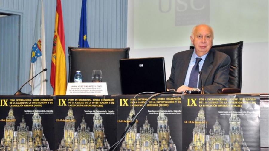 O reitor Juan Casares interveu no FECIES para subliñar a proxección da responsabilidade social universitaria e a calidade