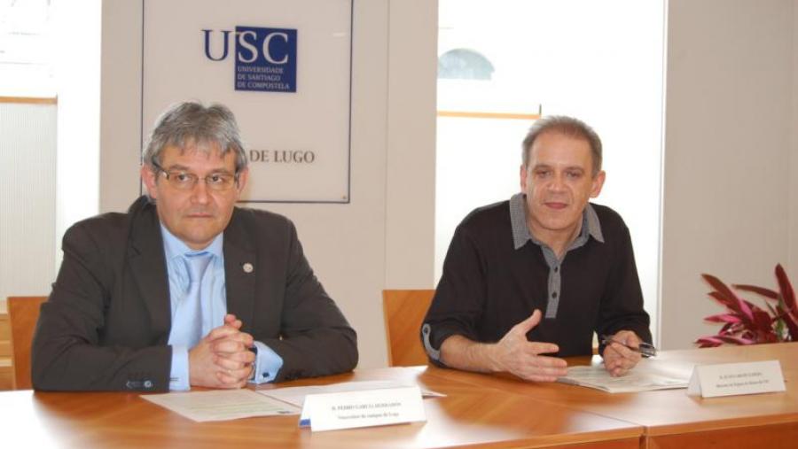 Pedro García Herradón e Juan Carlos Zahera, na presentación de 'Danza-Traballando'