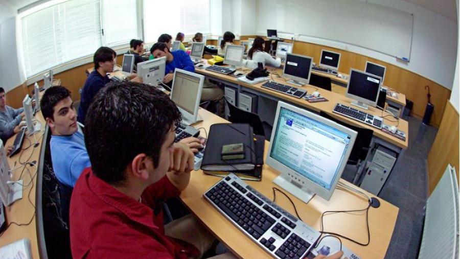 Unha tese propón un novo sistema de avaliación da calidade das universidades
