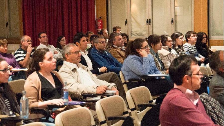 Asistentes ao seminario sobre atmosferas explosivas na industria