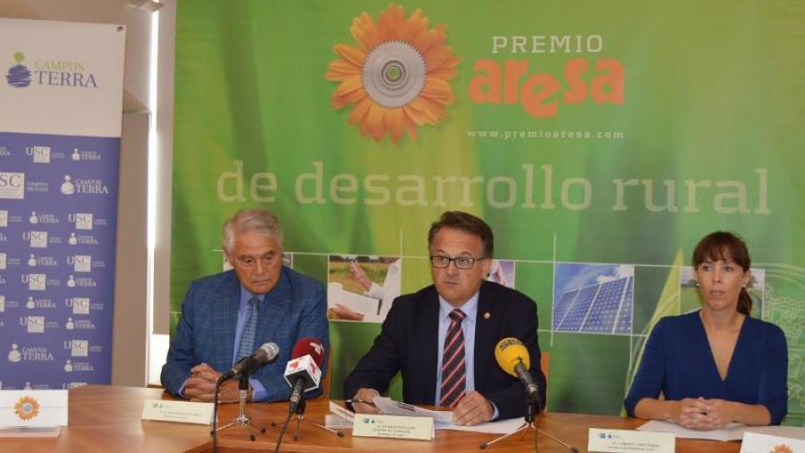 De esquerda a dereita, Álvaro Rodríguez Eiras, Javier Bueno e Carlota López