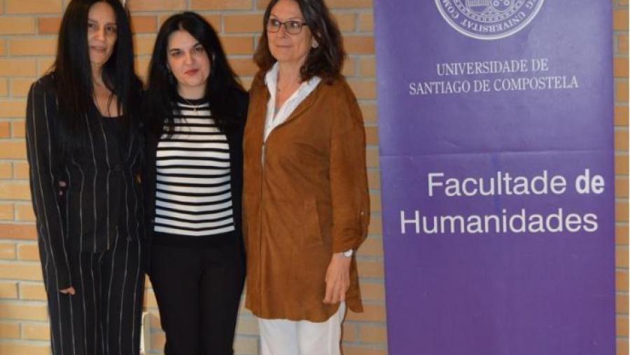 Olga Novo, entre Carmen Blanco e Françoise Dubusquet, na Facultade de Humanidades de Lugo