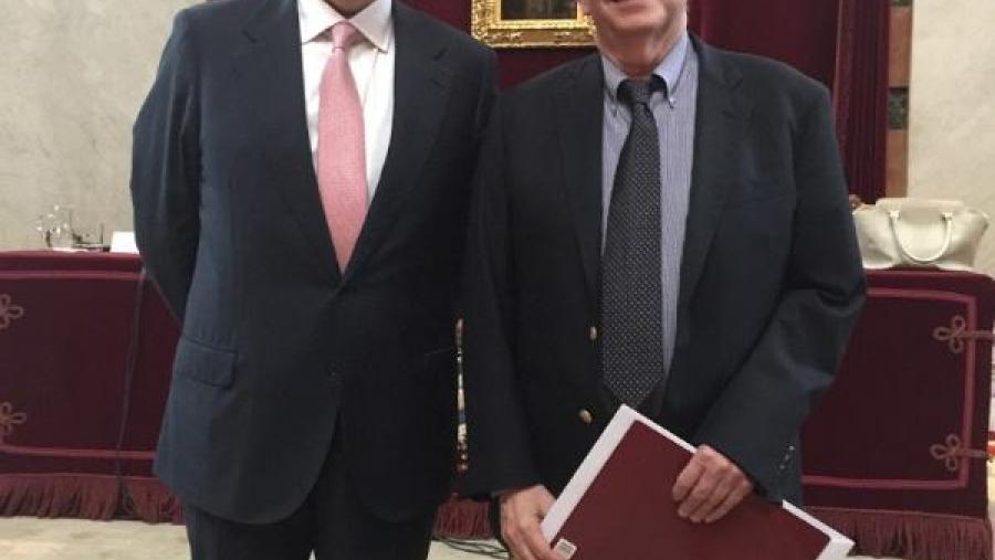 De esquerda a dereita, Santiago Fernández e Frederick de Armas