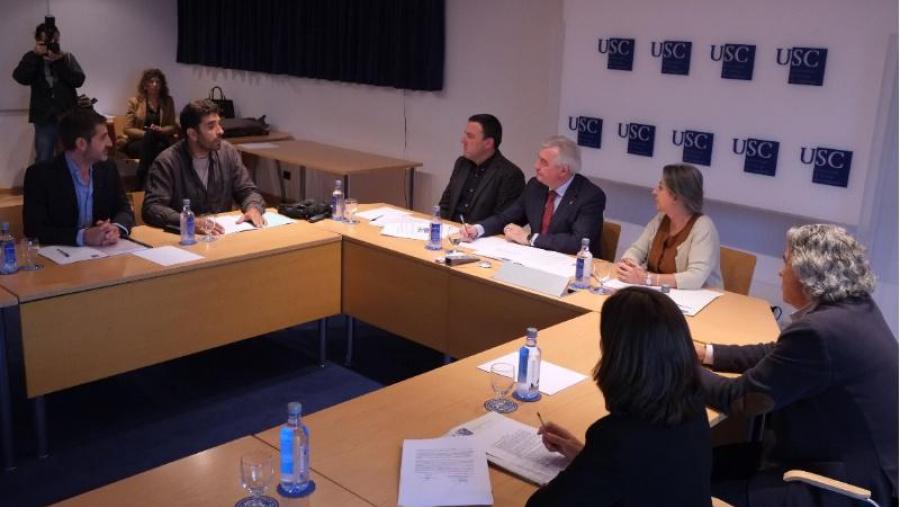 No encontro, os investigadores deron conta do estado actual de desenvolvemento da investigación. Foto: Servimav-USC