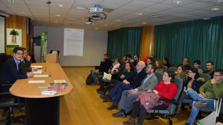 Fernández-Couto, na apertura da xornada 'A madeira FSC en Galicia’, na Escola Politécnica Superior de Enxeñaría da USC