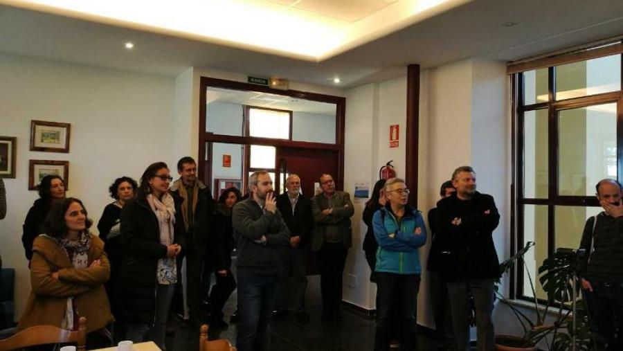 Participantes na xornada 'Pensar unha alimentación máis próxima', celebrada en Ribadeo